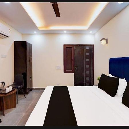 Hotel City Palace New Delhi Extérieur photo